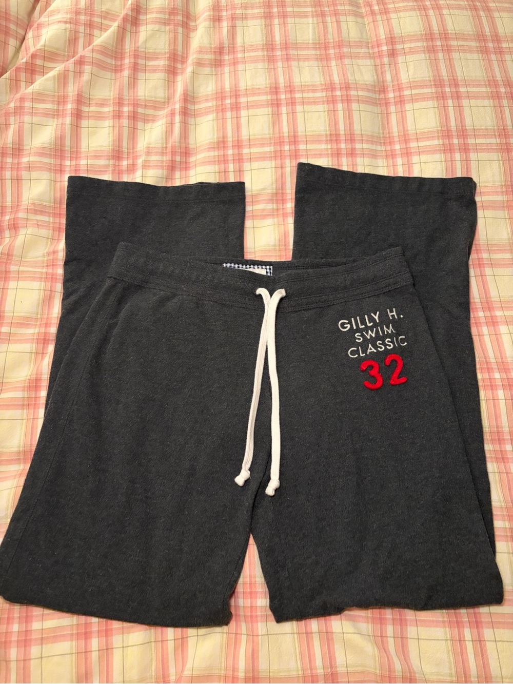 Vintage Y2K Gilly Hicks Sydney Sweatpants